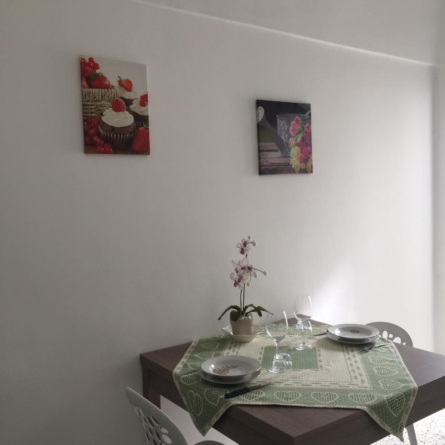 Donna Nina - Via San Martino 62 Apartment Monopoli Bagian luar foto
