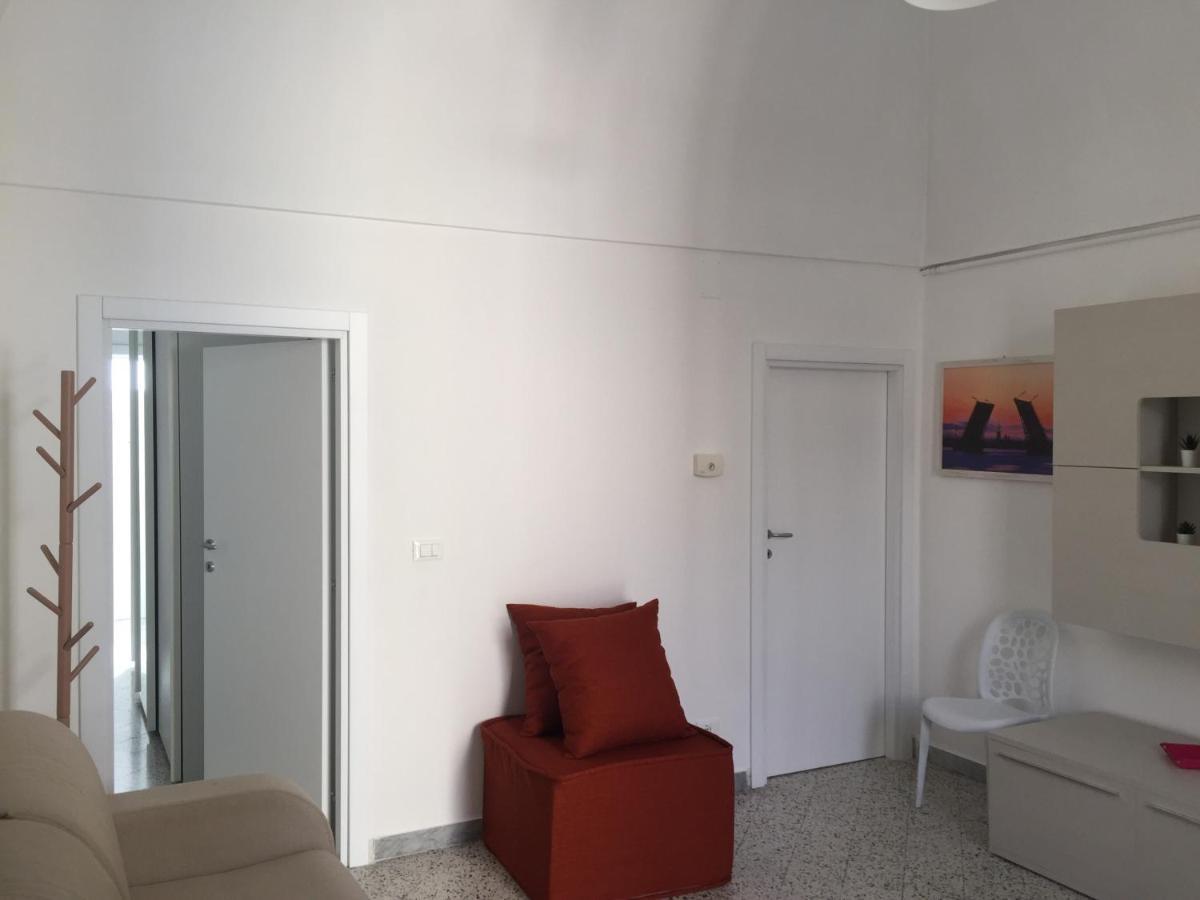 Donna Nina - Via San Martino 62 Apartment Monopoli Bagian luar foto