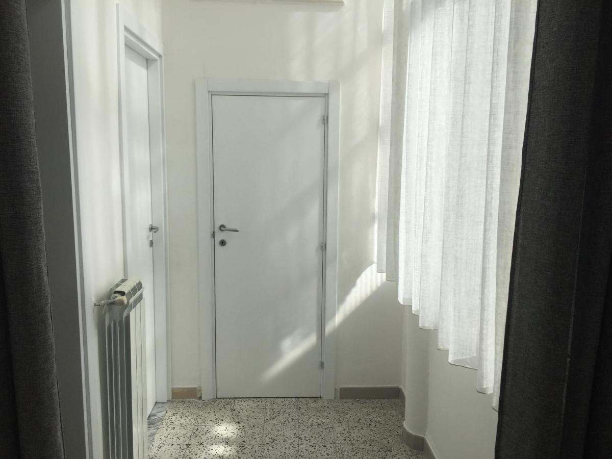 Donna Nina - Via San Martino 62 Apartment Monopoli Bagian luar foto